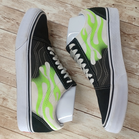 Vans Black White Canvas Neon Green Flames Suede Old Skool Skate Shoes Men's 6.5 - Picture 7 of 10